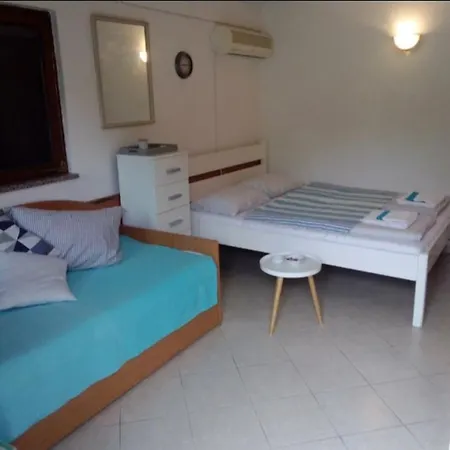 Apartment Studio Plava Draga