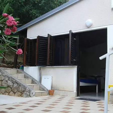 Studio Plava Draga Apartment *